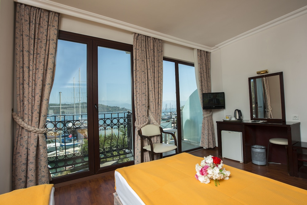 Ata Park Hotel 42/67