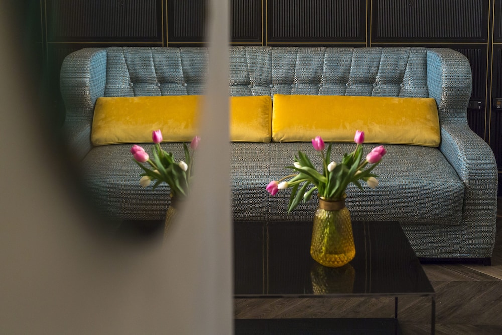THE H'ALL TAILOR SUITE ROMA 50/65
