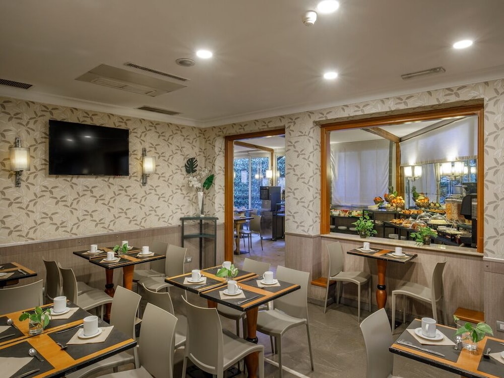 Santa Costanza Hotel 43/50