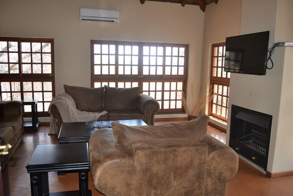 Thabaledi Game Lodge 20/50