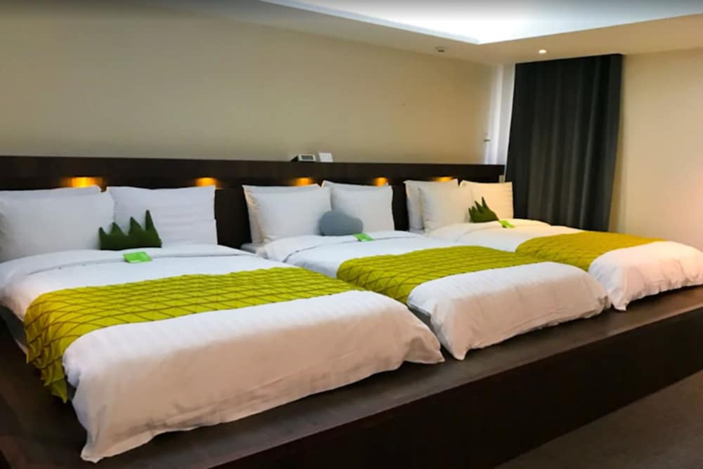 Metro Hotel Myeongdong 31/71