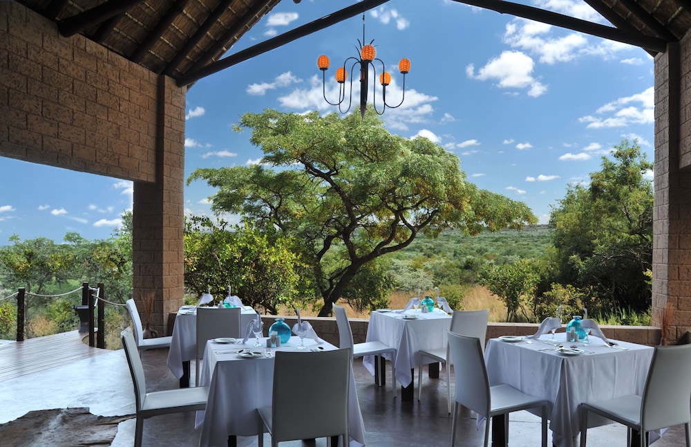 Zwahili Private Game Lodge and Spa 27/42