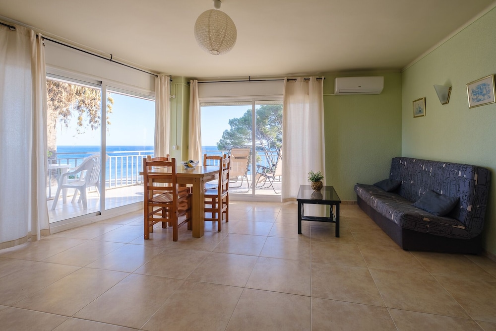Apartamentos Deauville 23/50