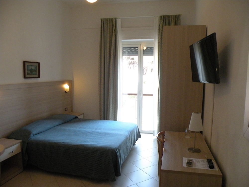 Hotel Parrini 8/50