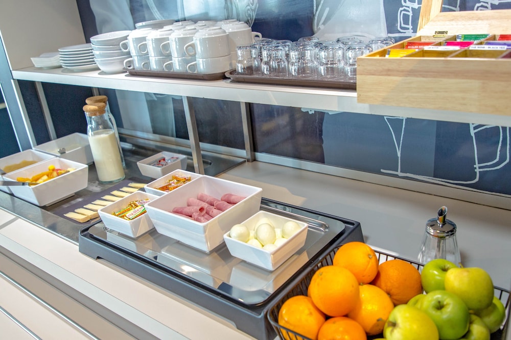 Ibis Budget Aubagne Les Paluds Agora 24/62