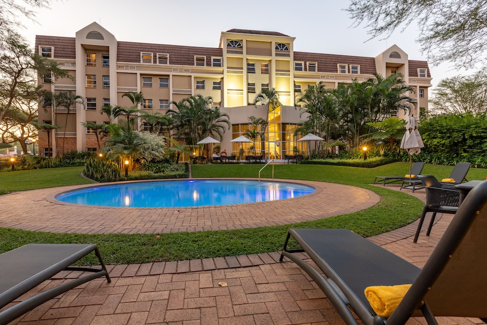 StayEasy Mbombela 42/50