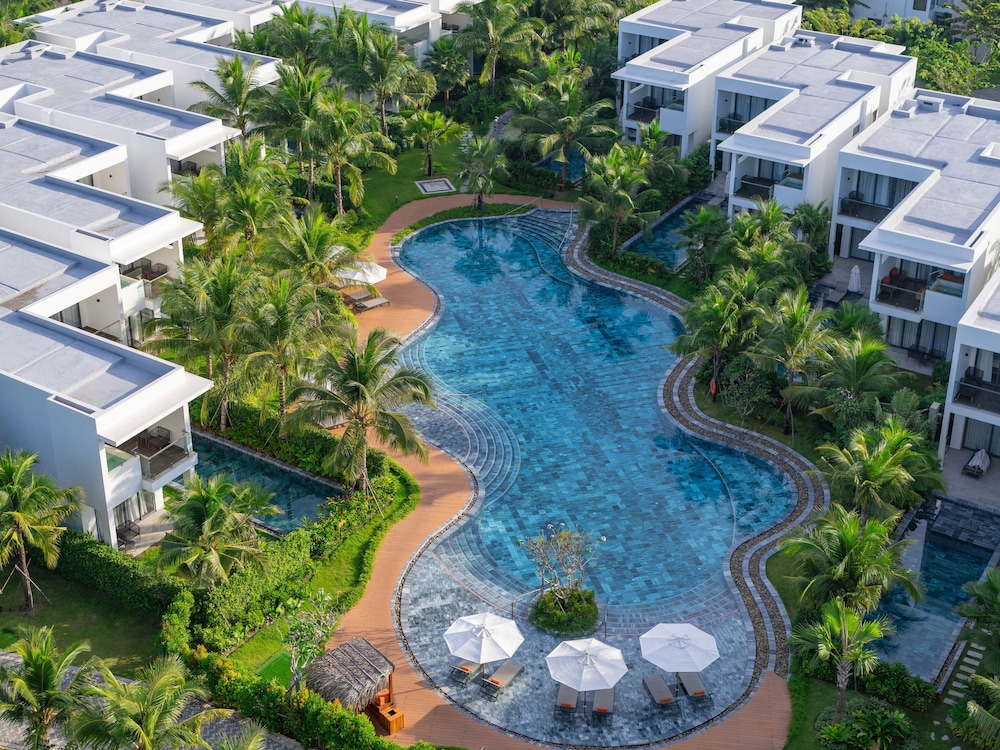 Angsana Ho Tram 43/47