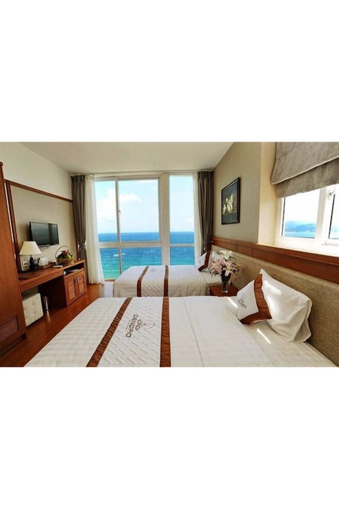 Dendro Hotel 23/39