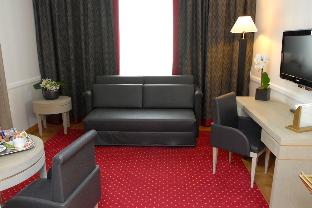 Grand Hotel Duca Di Mantova 23/36