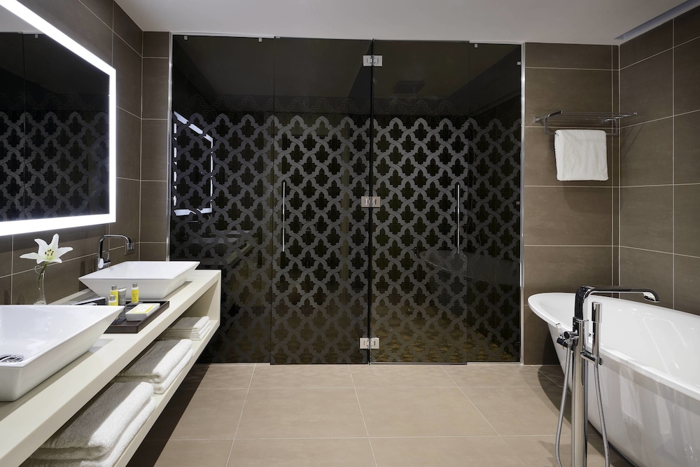 Constantine Marriott Hotel 13/37