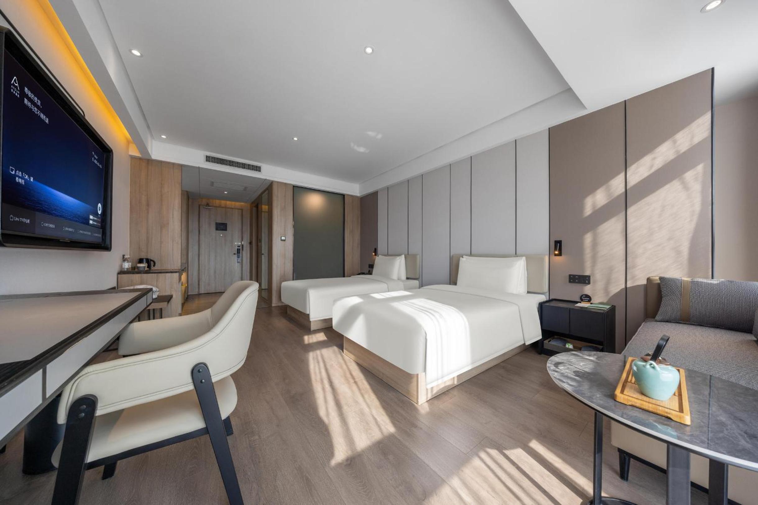 Executive, Twin Beds