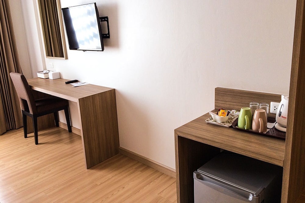 Leosor Hotel 23/58