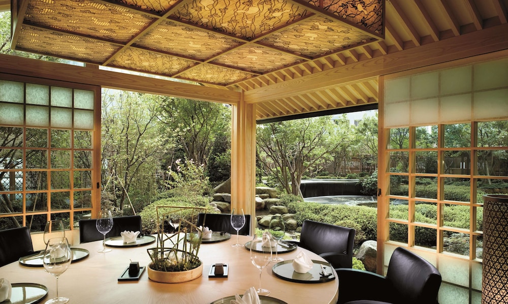 Shangri-La Far Eastern, Taipei 57/79