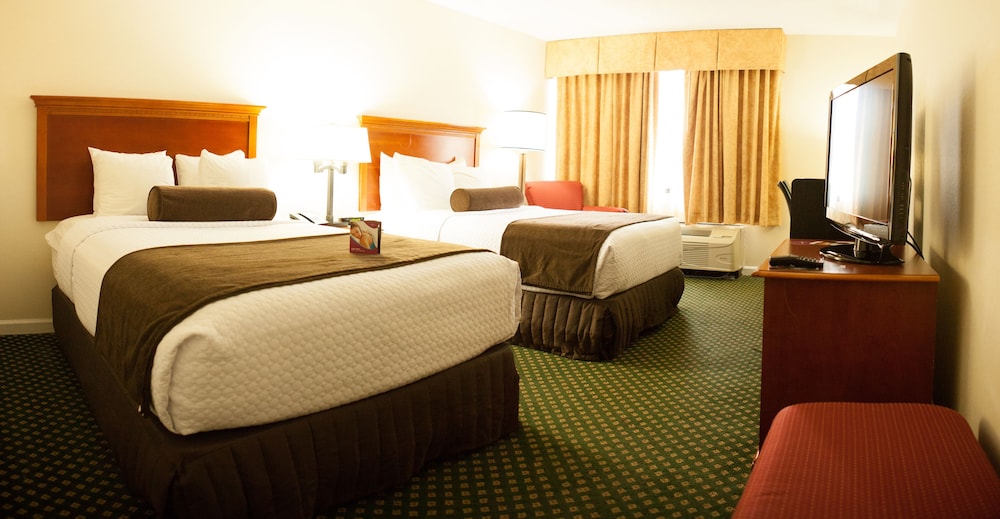 Crowne Plaza Hickory 12/61