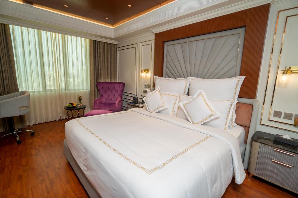Standard, Double Bed
