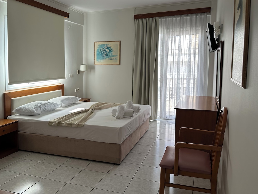 Hotel Ioni 19/50