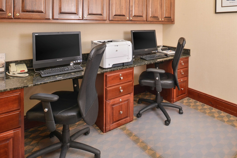 Hampton Inn Harrison 38/46