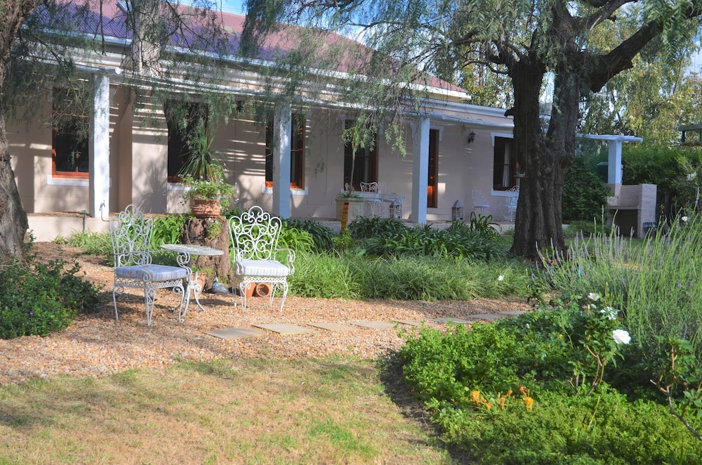 Darling Lodge Guest House Pty Ltd 44/50
