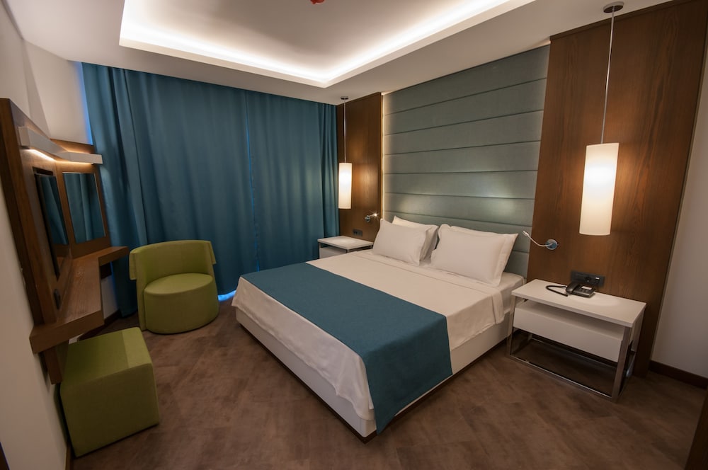 Acroter Hotel & Spa 13/50