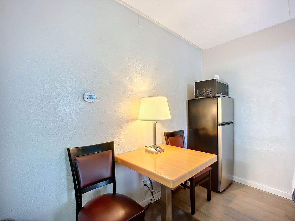 Motel 6 Jacksonville Fl Airport Area South 41/60