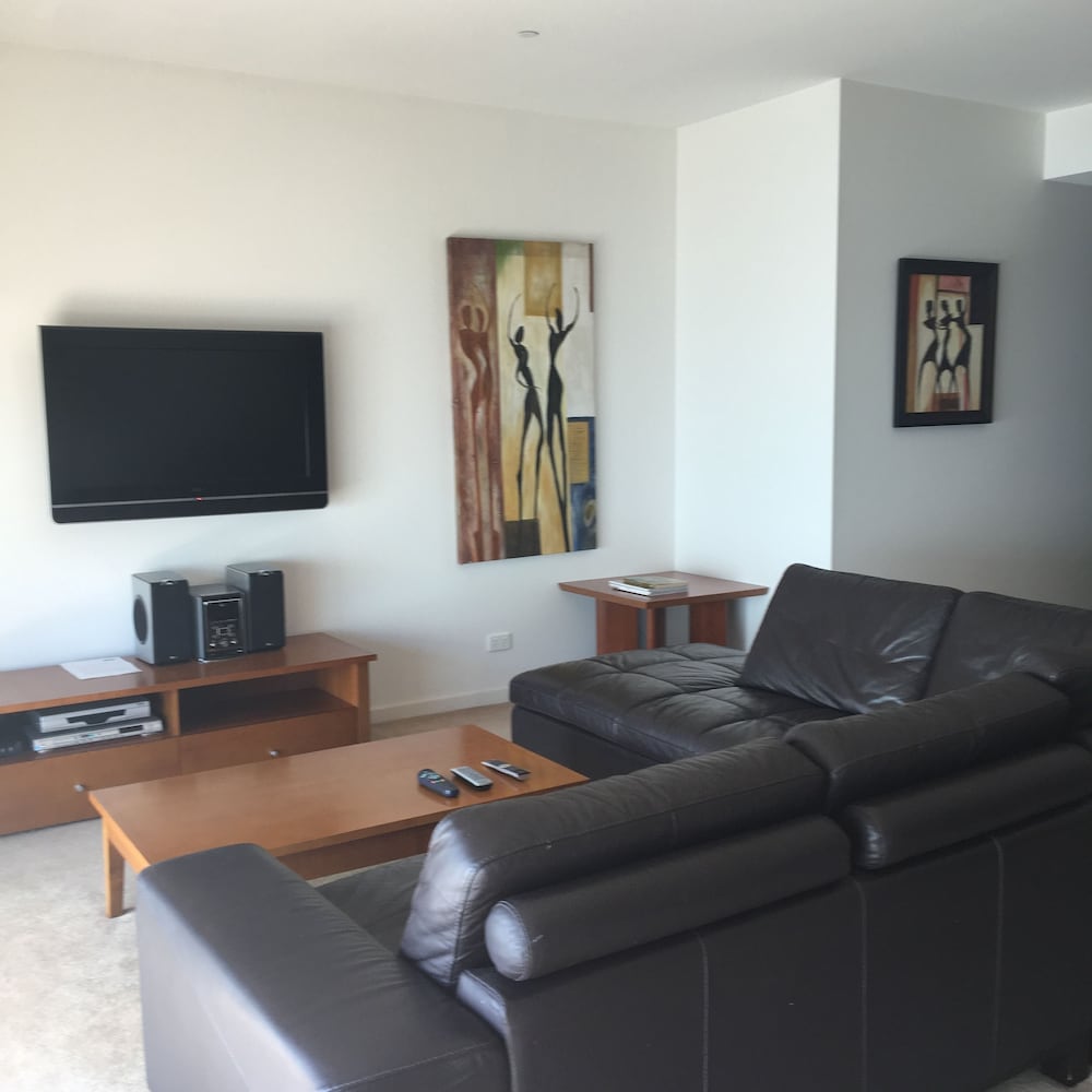 BRIGHTON BAY APARTMENTS 23/42