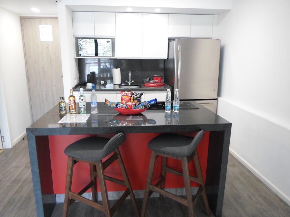 Armonik Suites 52/66