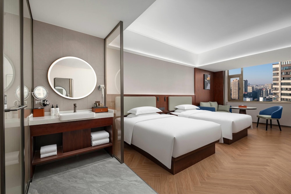 Days Hotel by Wyndham Fuyang Linquan 15/25