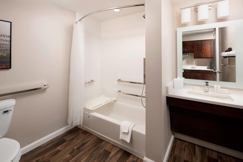 Towneplace Suites Louisville Northeast 14/60