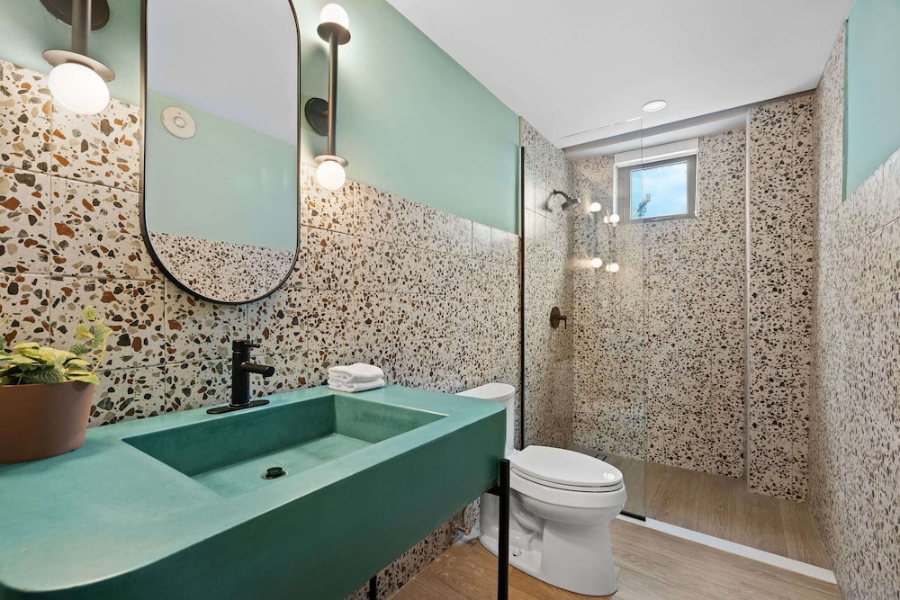 HiBird- Apartment and Suites Hotel 47/50