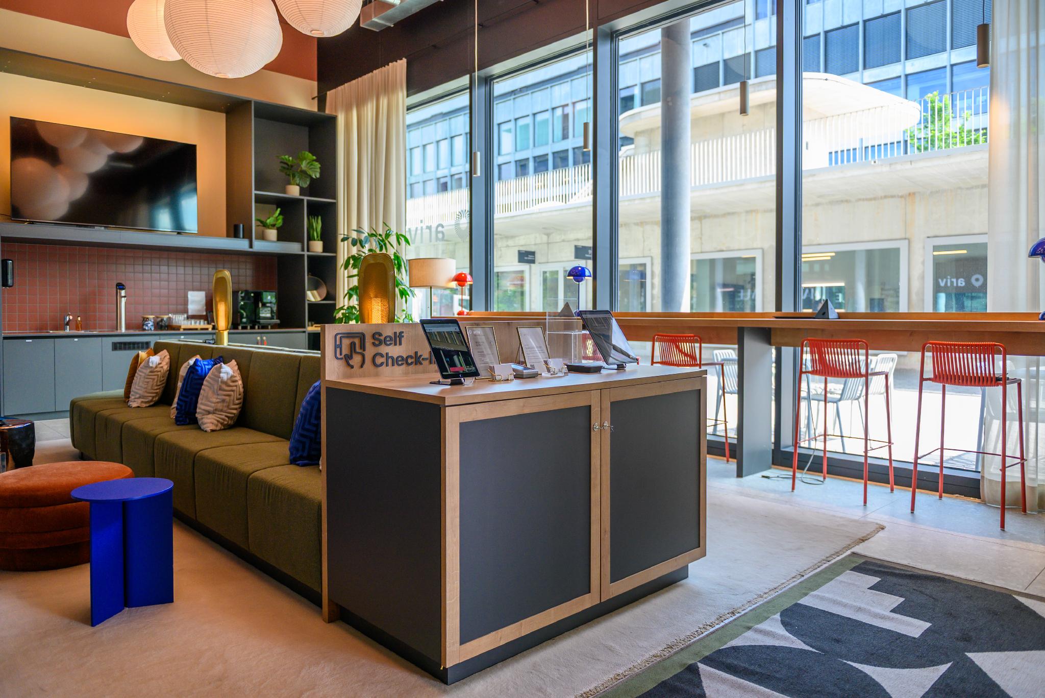 Ariv Design Hotel & Apartments Zug 12/25