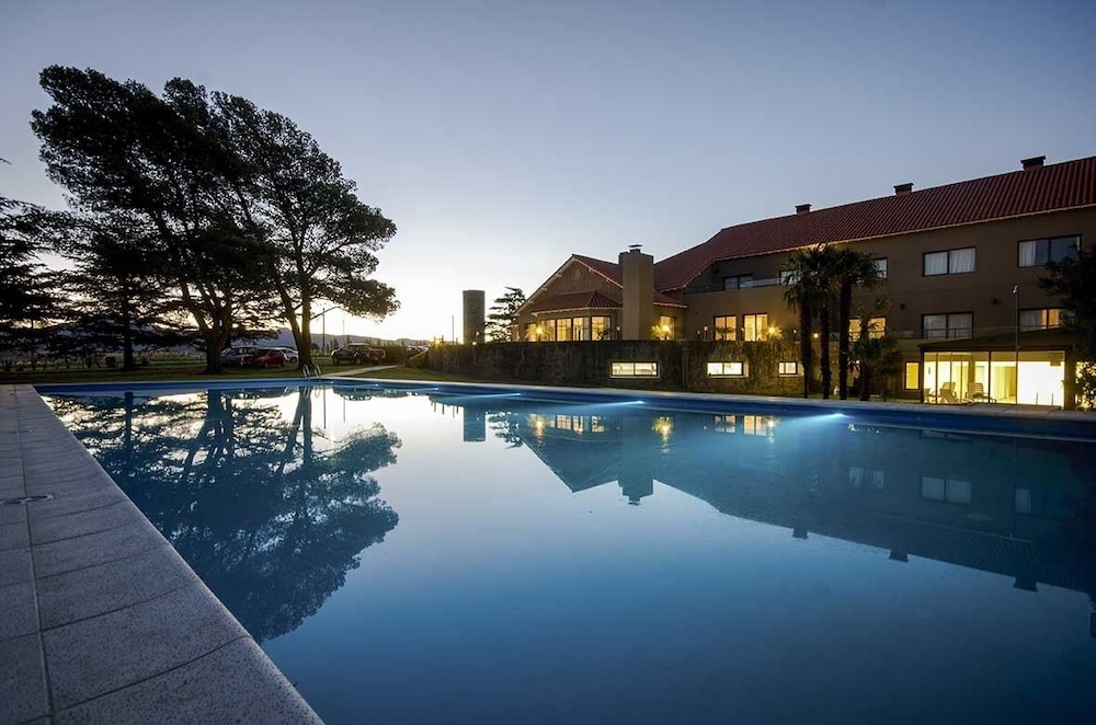 Days Inn by Wyndham Sierra de la Ventana 23/34