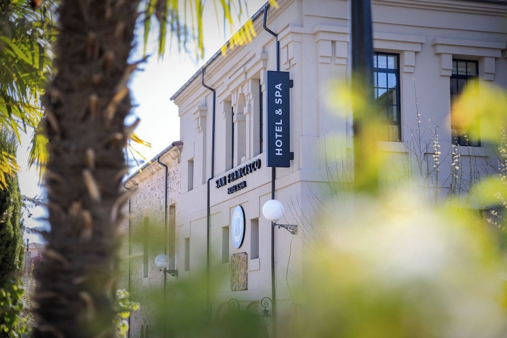 Hotel & Spa Convento San Francisco 44/50