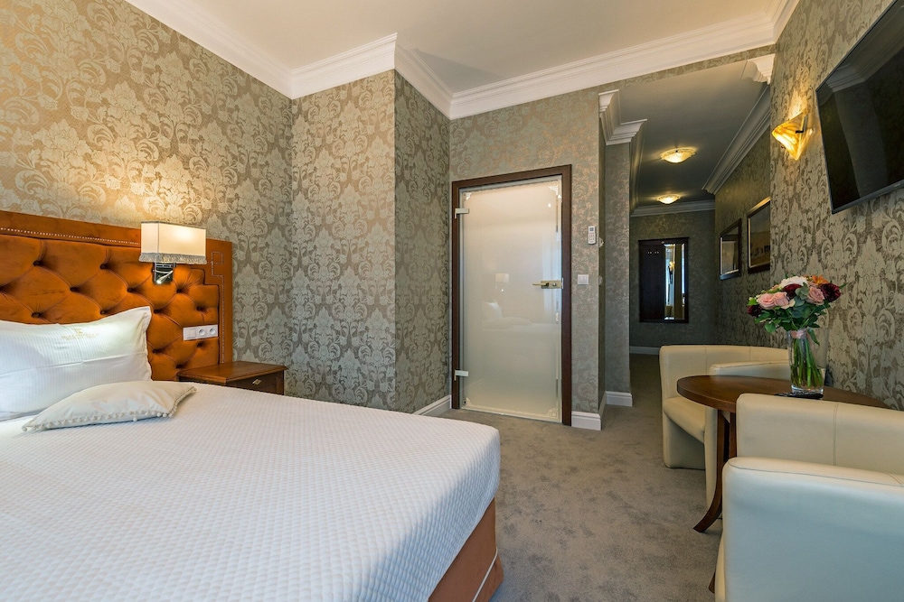 Sleepwalker Boutique Suites 21/79