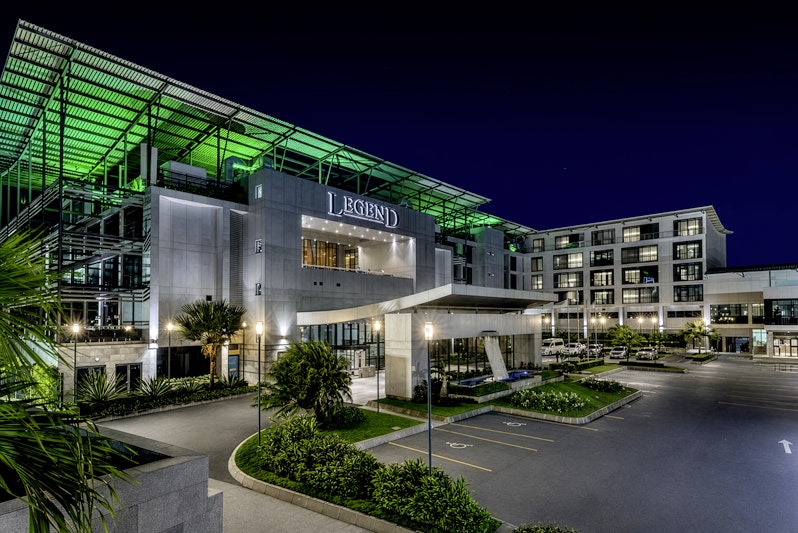 Legend Hotel Lagos Airport Curio Collection By Hilton 80/81