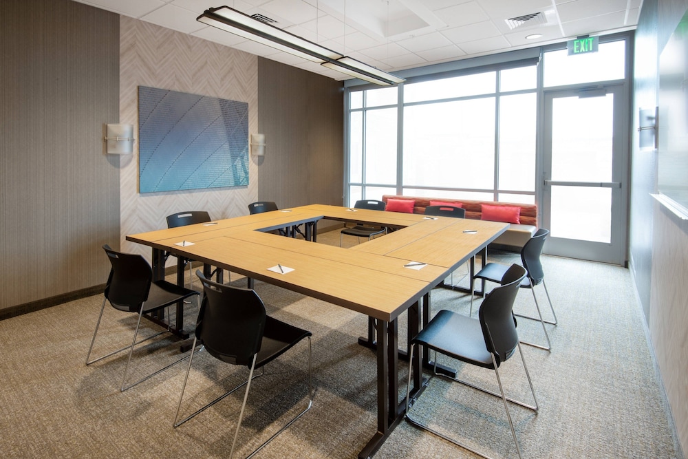 SpringHill Suites by Marriott Denver Parker 22/25