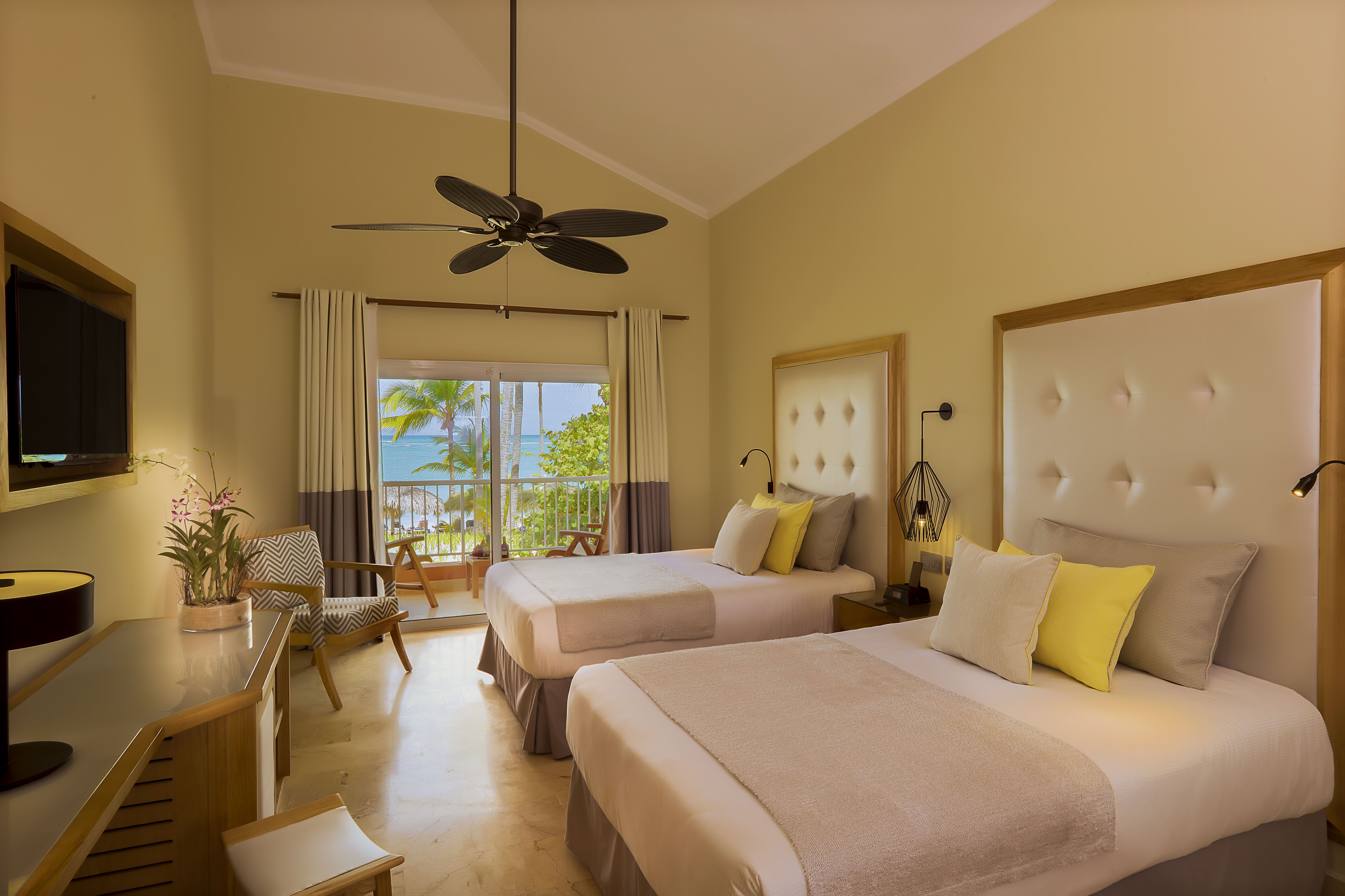 Deluxe, Double Bed, Beach Front