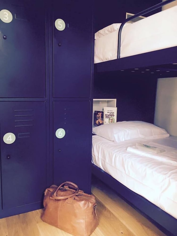 Hostel Complutum 14/36