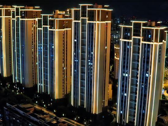Lavande Hotel (Chengdu Panda Base store) 4/31
