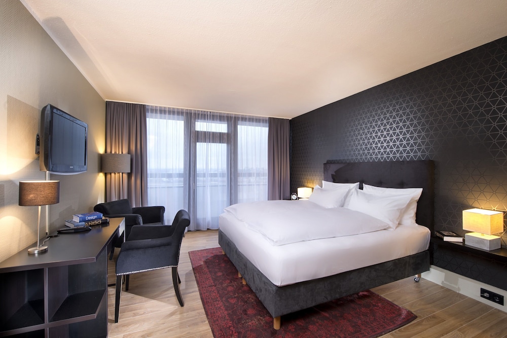 EXCELSIOR LUDWIGSHAFEN HOTEL 4/22