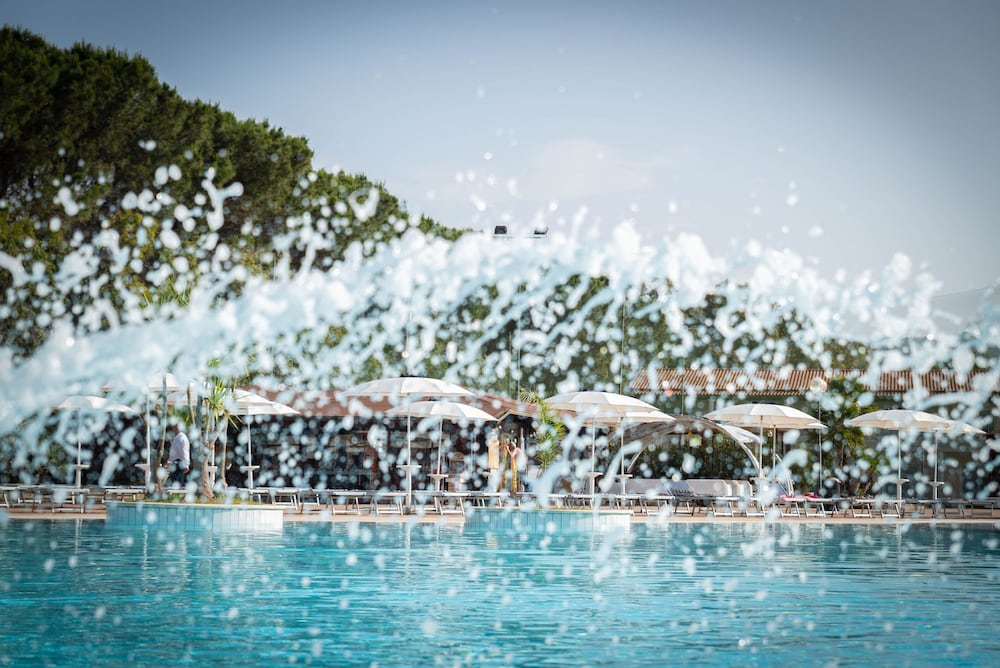 NICOTERA BEACH VILLAGE 5/66