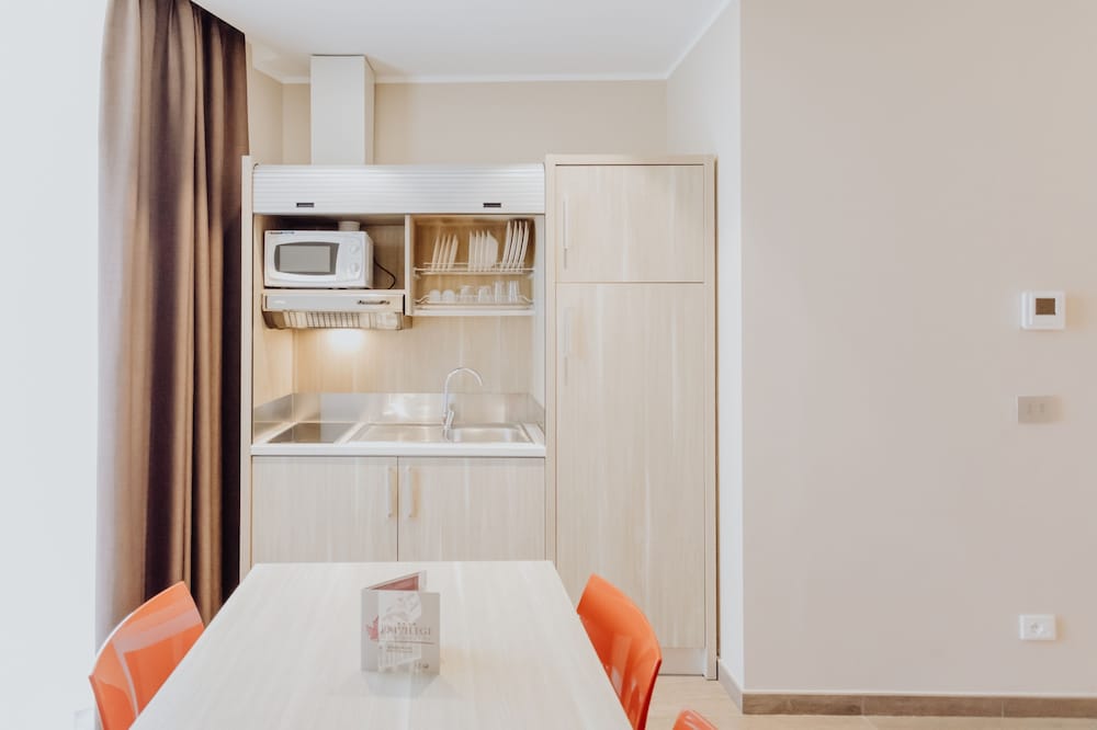 Privilege Apartments 17/43