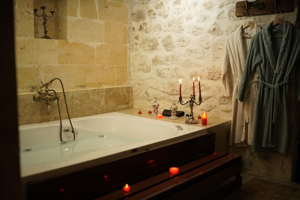 Babil Antique Hotel 46/49