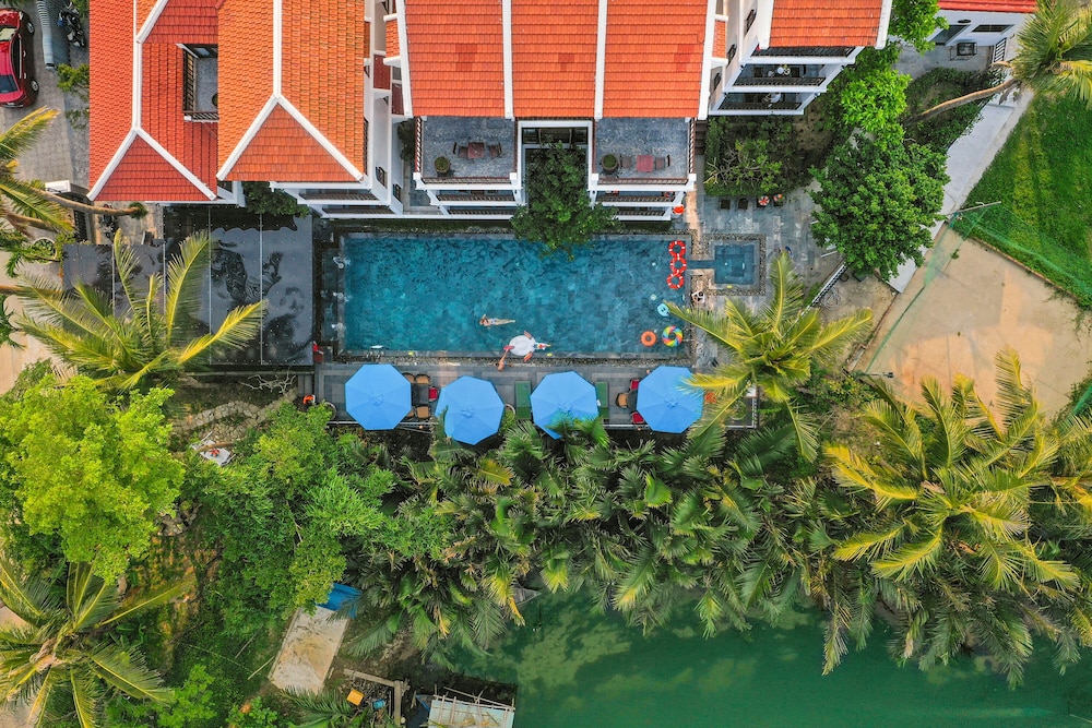 Hoi An River Palm Villas 60/64