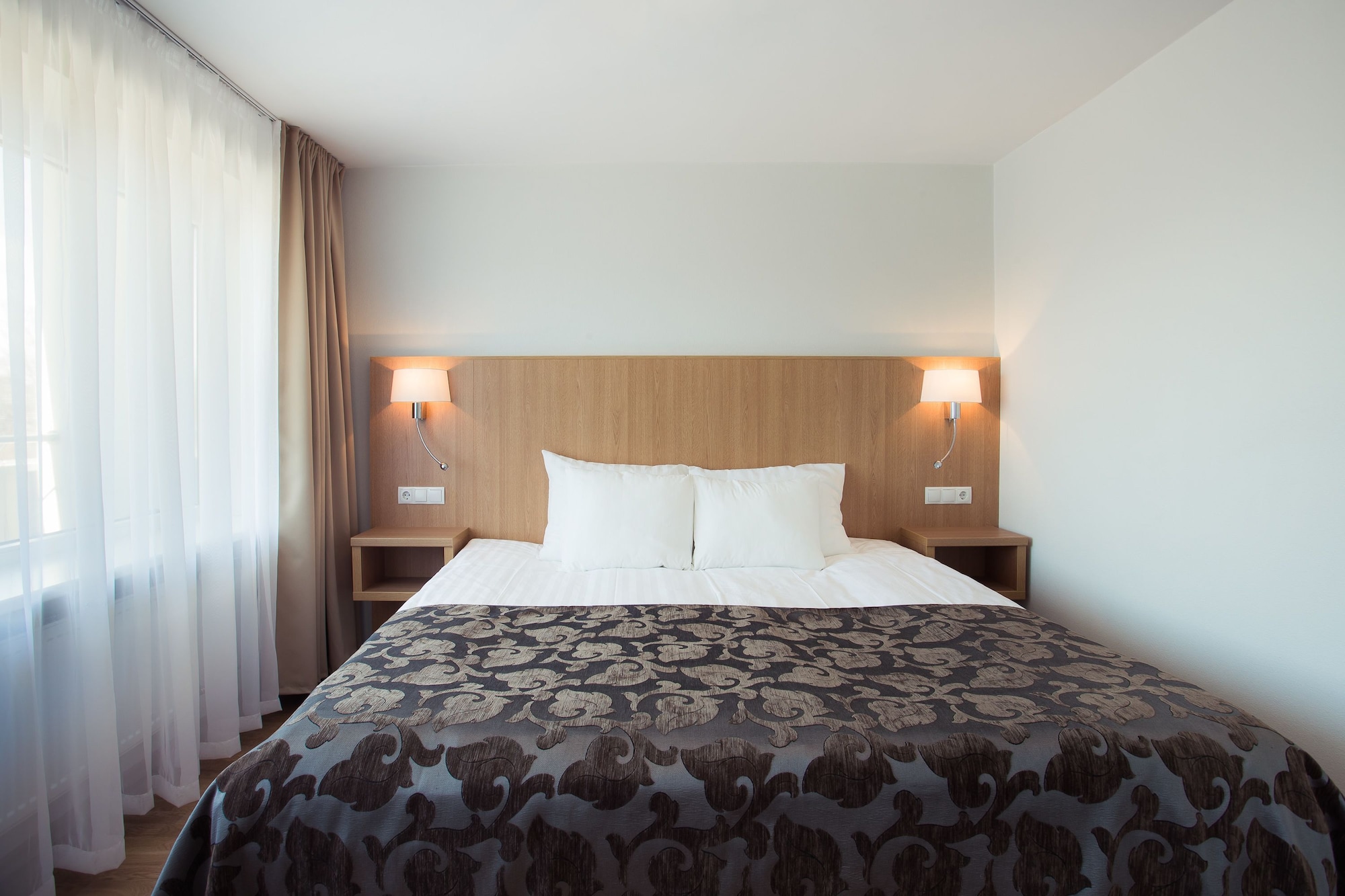 Family Suite, Futon Bed, King Bed, Single Bed, City View, Sofa, Balcony
