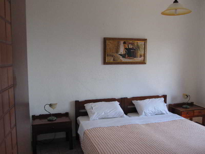 APARTMENT 2 BEDROOM