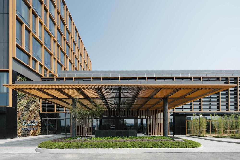 Artyzen Habitat Hongqiao Shanghai in SHANGHAI