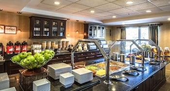Hyatt House Herndon/Reston 20/50