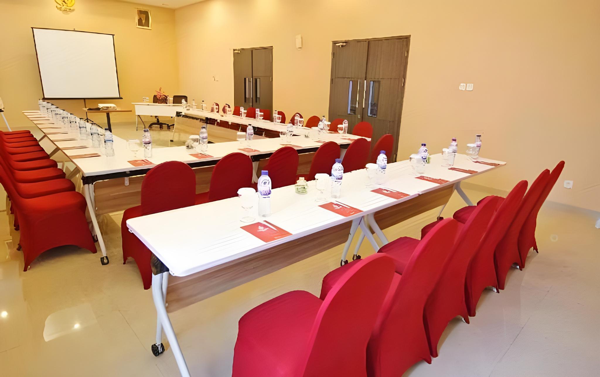 Grand Diara Hotel 32/42