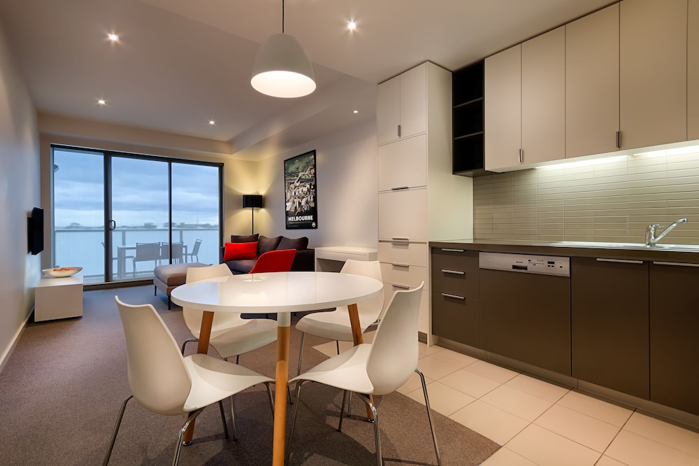 Caroline Serviced Apartments Brighton 21/25