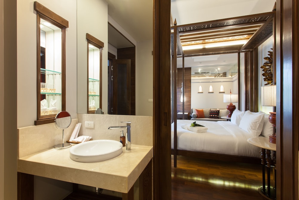 T Heritage Hotel 41/41